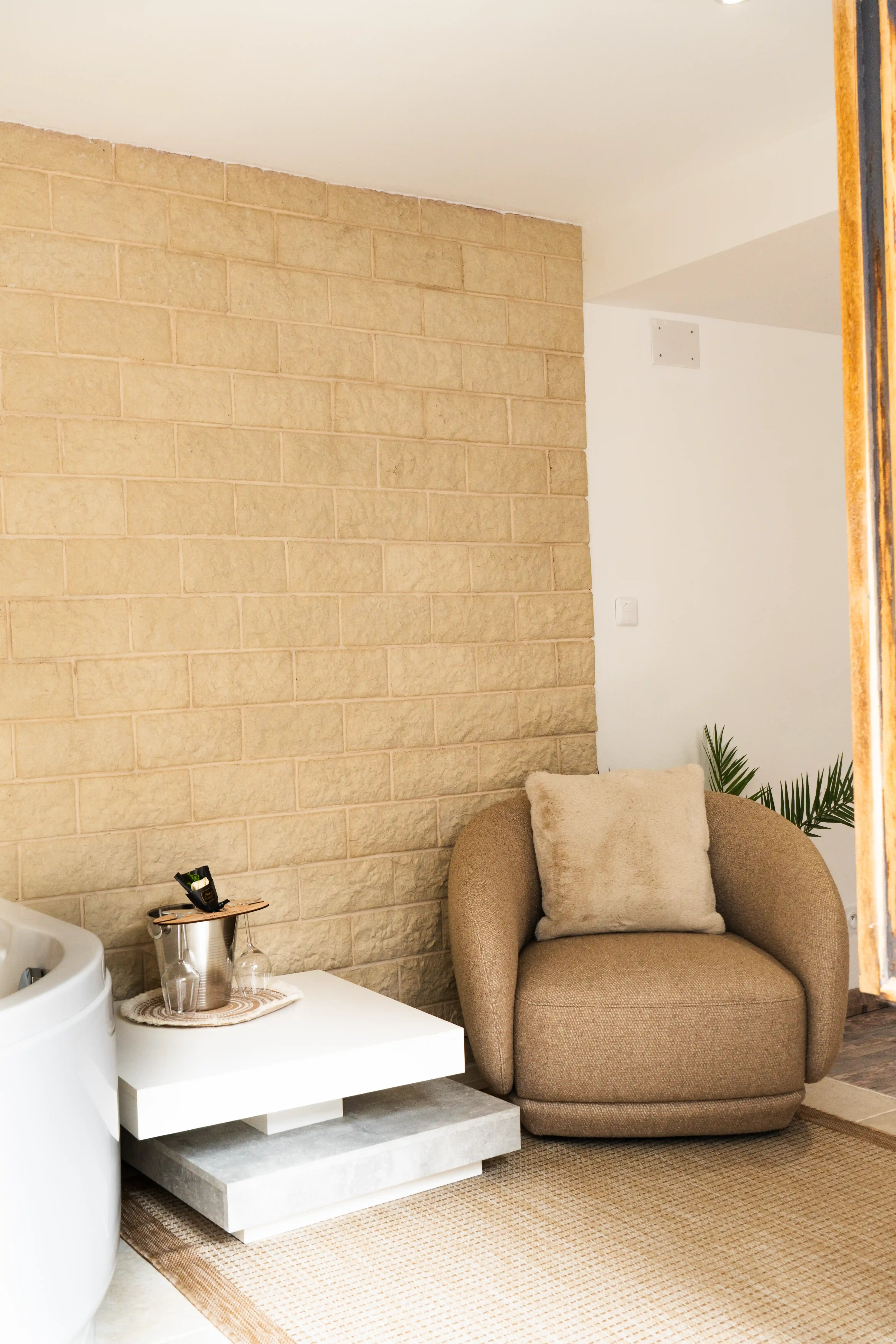 Suite image 3